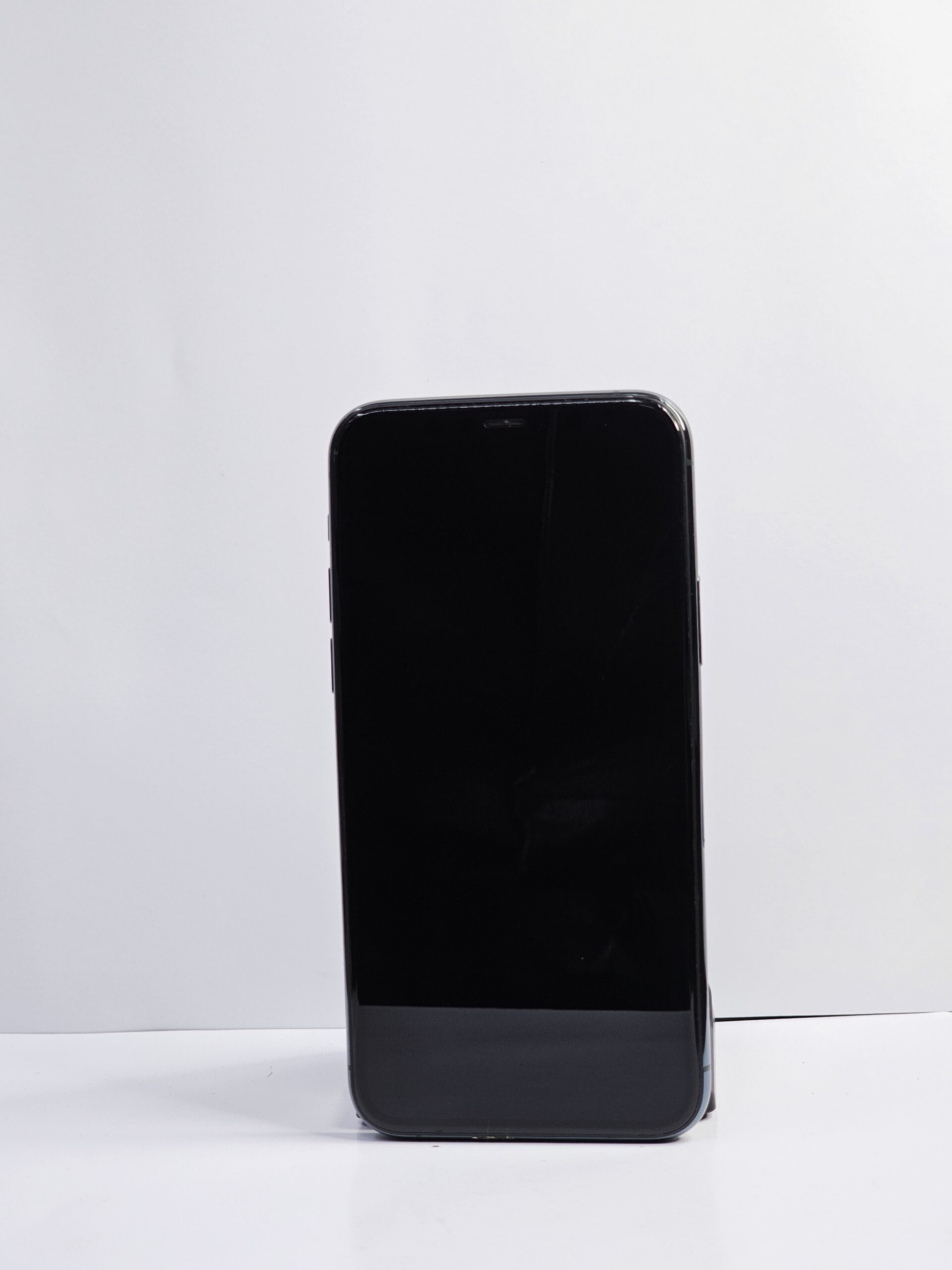 Apple iPhone XR 6/128GB (Second hand) – 6.1" Liquid Retina – 12MP Camera – 3Months Warranty - Image 5