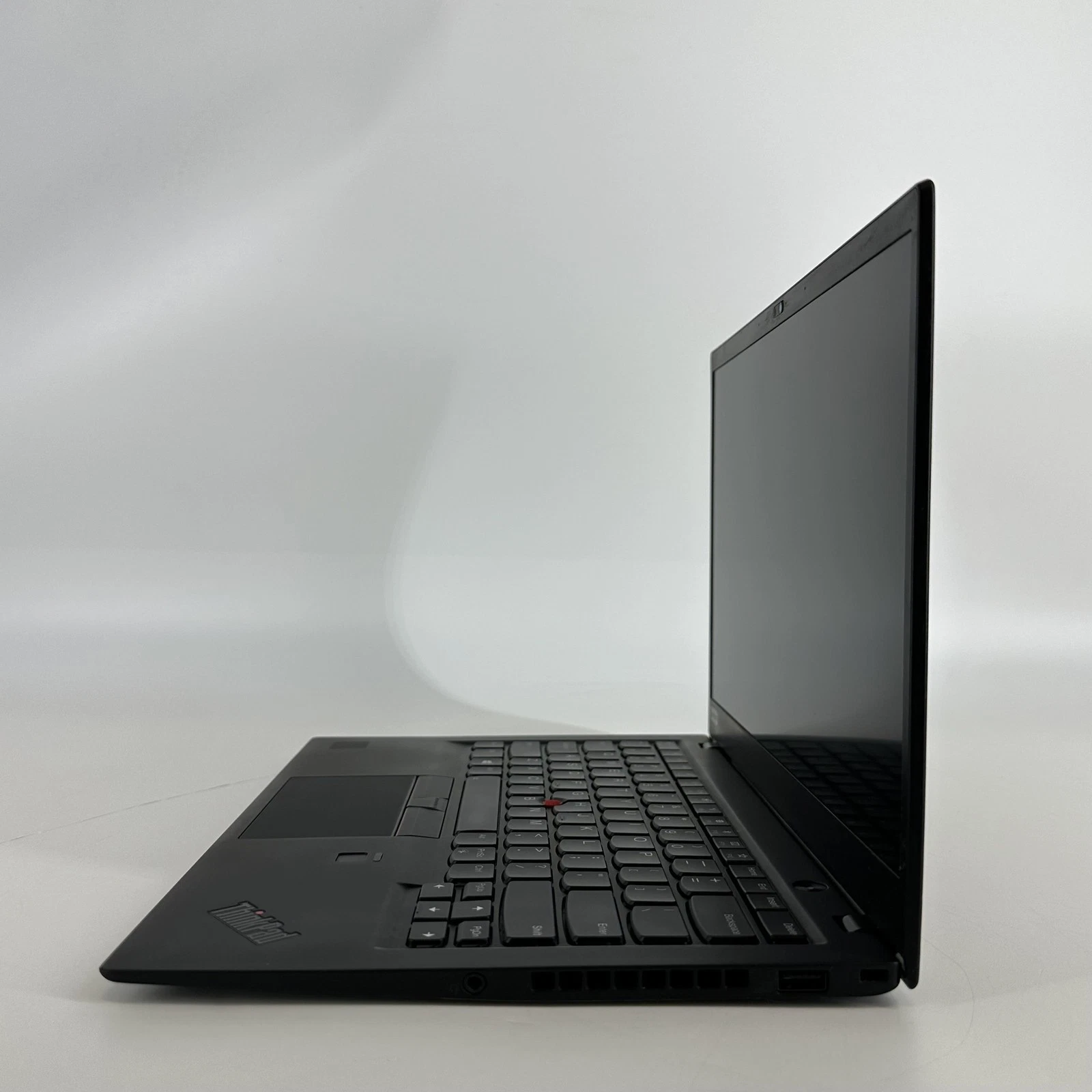 Buy Lenovo ThinkPad X1 Carbon Gen8 in Yaoundé. i7-8650U, 16GB RAM, 256GB SSD, 14” FHD premium business laptop at Ngwa Ventures. - Image 3
